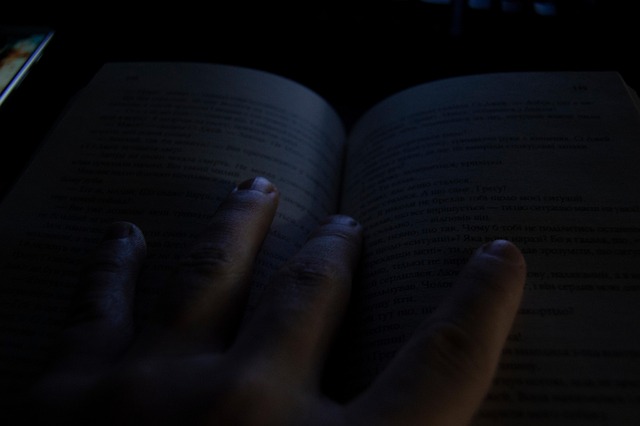 Buchen, Hand, Text