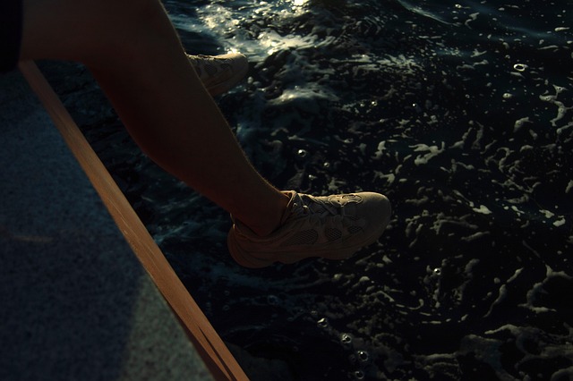 Meer, Beine, Turnschuhe, Schuhe