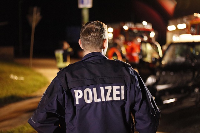 Polizei, Jacke, Schrfitzug, Polizeijacke