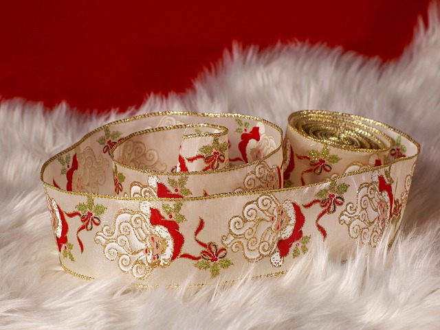 Free Christmas Decoration photo and picture