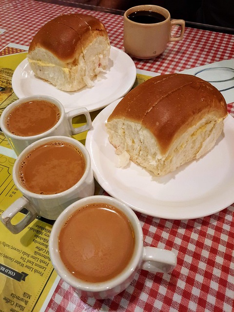 Free Tea Bun photo and picture