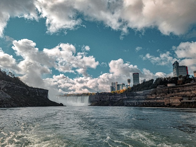 Free Niagara Falls Canada photo and picture