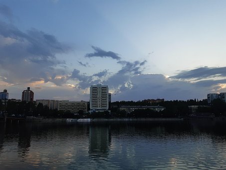 Free Sky City photo and picture
