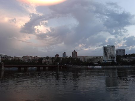 Free Sky Donetsk photo and picture