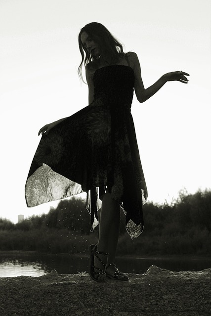 Free Woman Dance photo and picture