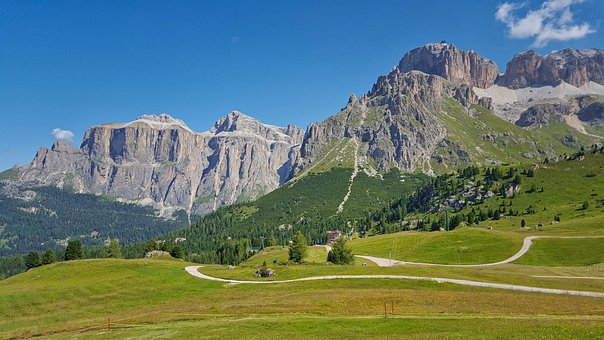 Free Mountain Trail photo and picture