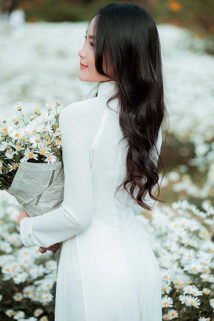 Free Woman Model photo and picture