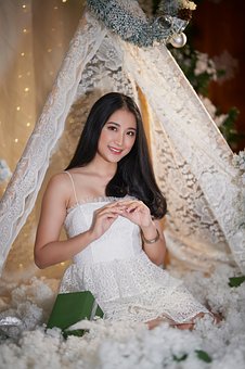 Woman, Model, Smile, Face, Dress