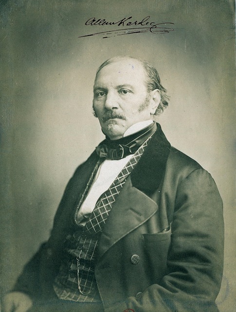 Free Allan-Kardec Rival Hippolyte photo and picture