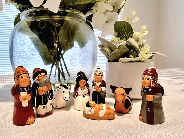 Free Peruvian Nativity photo and picture
