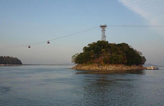 Free Island Nature photo and picture