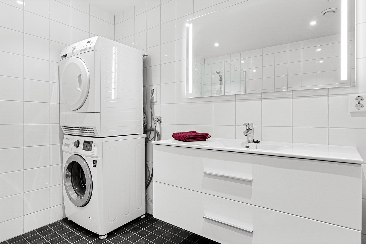 home storage ideas UK bathroom kitchen and living room organisation