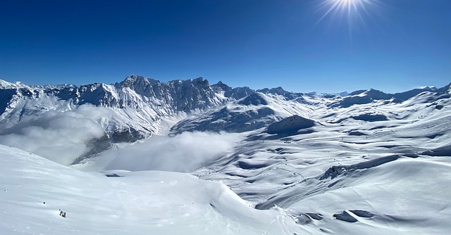 Free Mountain Snow photo and picture