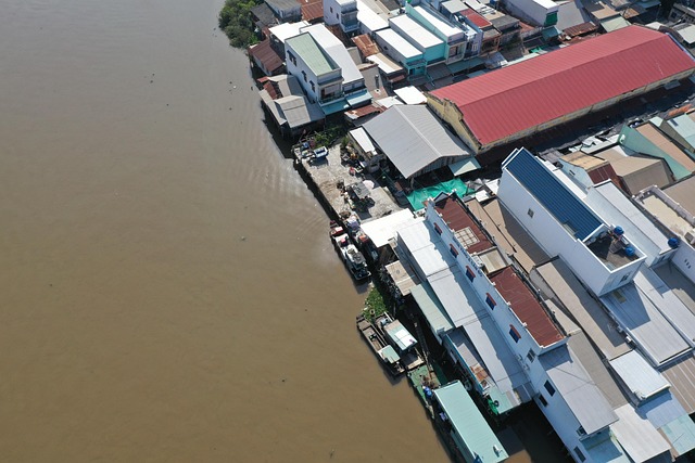 Free River Houses photo and picture