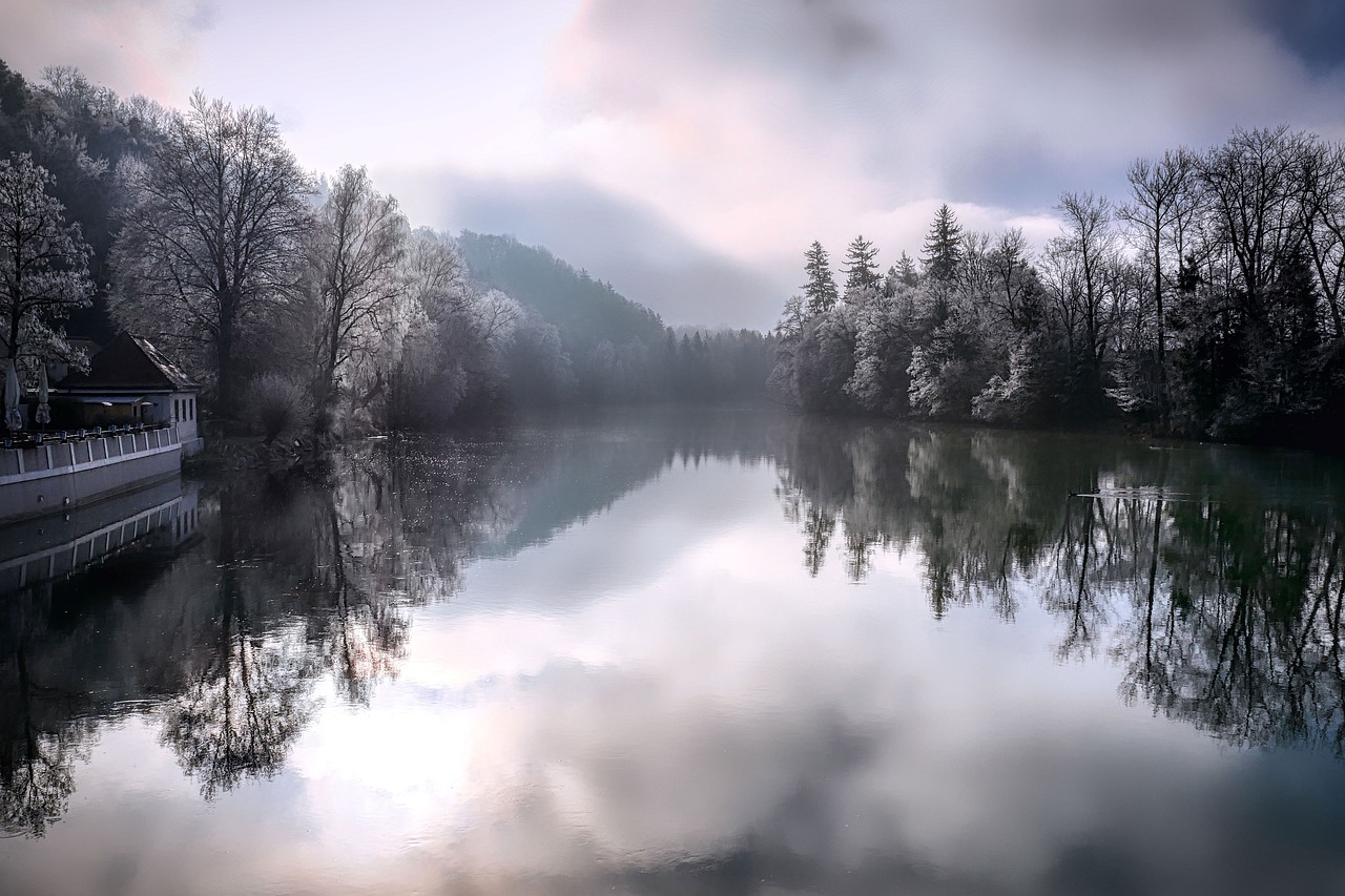 River - free online jigsaw puzzle photo