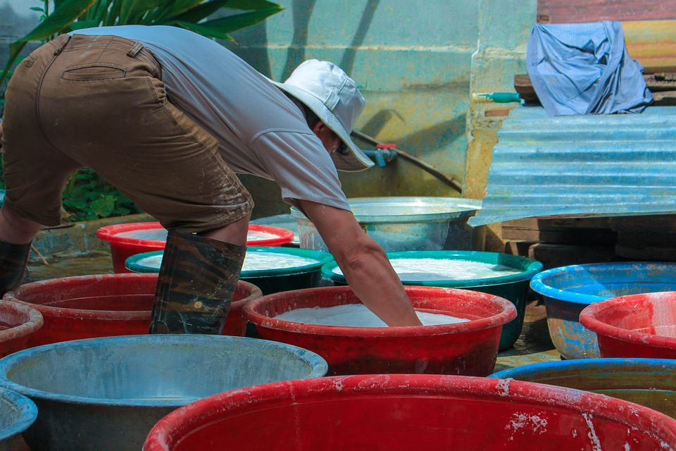 Man Plastic Basin Work - Free photo on Pixabay