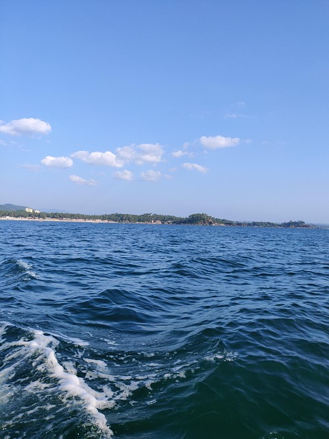 Free Ocean Blue photo and picture