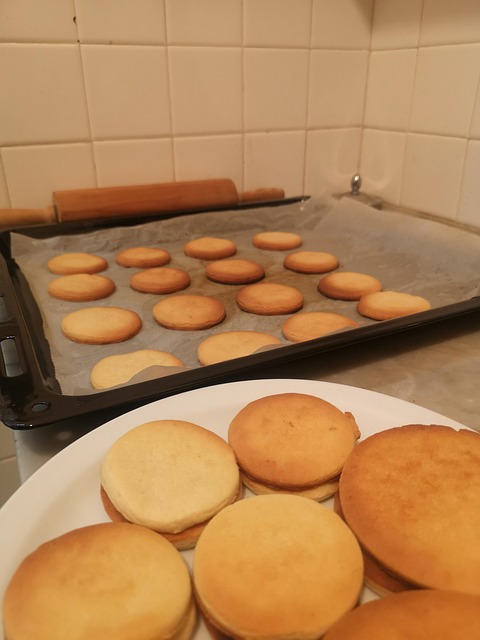 Free Biscuit Kitchen photo and picture