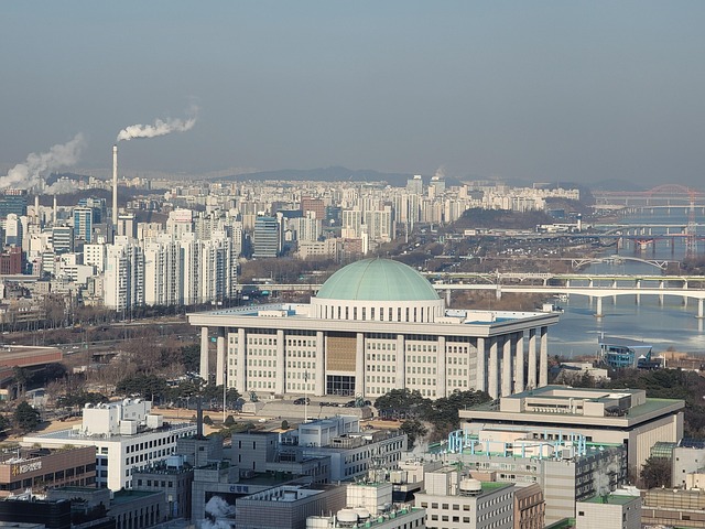 Free Building Skyscrapers photo and picture