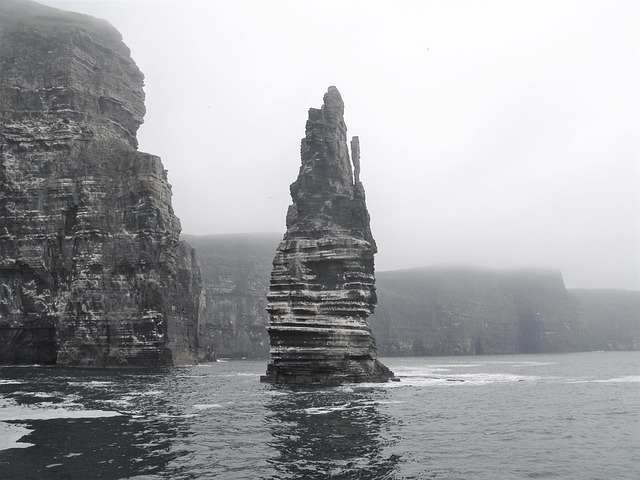 Free Sea Rock photo and picture