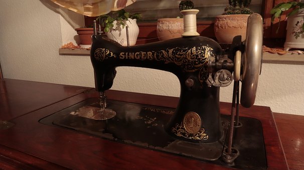 Free Sewing Sewing Machine photo and picture