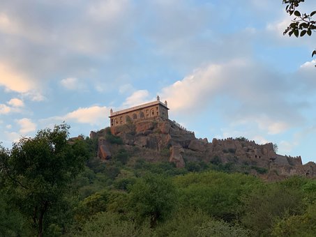 Free Long View Golconda Fort Golconda Fort photo and picture