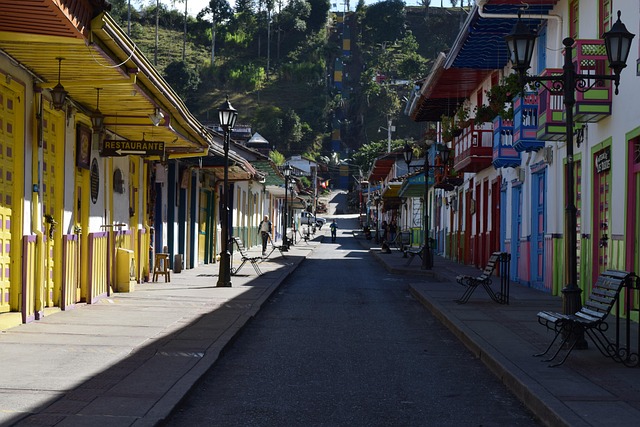 Colombia, Straat, Stad