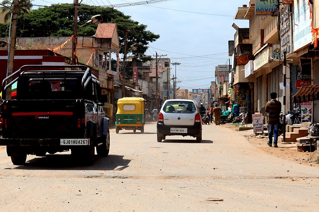 road, traffic, india, tumkur, vehicles, cars, tuk tuk, street, city, urban, outdoors, tumkur, tumkur, tumkur, tumkur, tumkur, tuk tuk