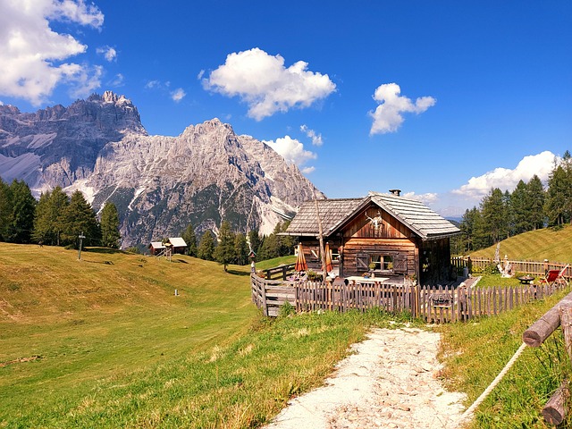 Italia, Tirol Del Sur, Montañas, Alpes