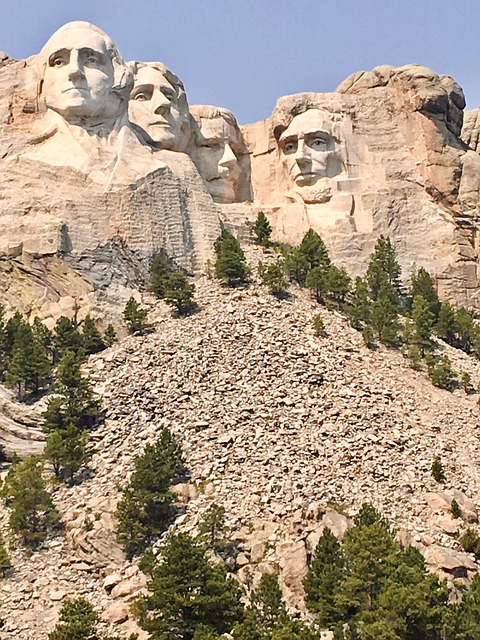 Free Mountains Mount Rushmore photo and picture