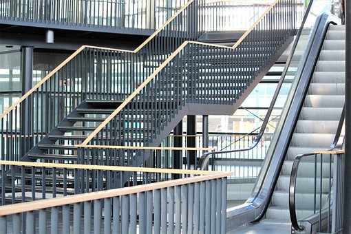 Architektura, Jezdící Schody, Schody