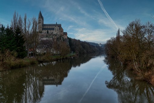 Rzeka, Kościół, Miasto, Historyczny
