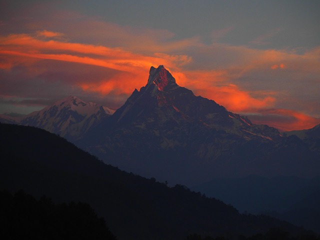 Free Mountain Mt Machhapuchhre photo and picture