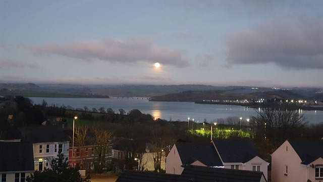 Free Moonlight Background photo and picture