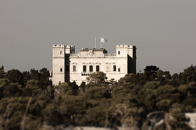 Free Building Castle photo and picture