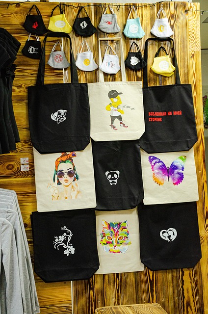 Uma Mochila, De Costura, Impressão