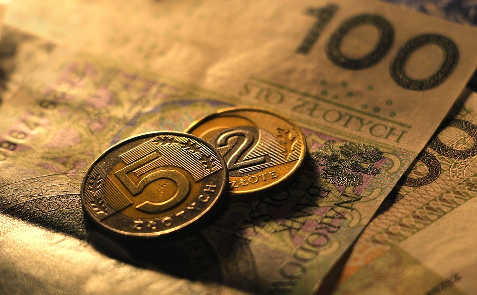 Gold Prices See Dramatic Shift: SJC Sees Record High as Market Experiences Pre-G Hour Slump