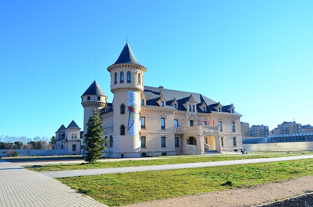 Free Castle Architecture photo and picture