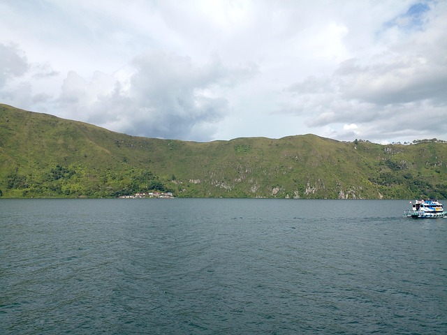 Nube, Lago Toba, Samosir, Parapat