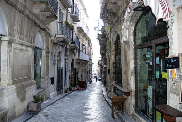 Free Scicilly Street photo and picture