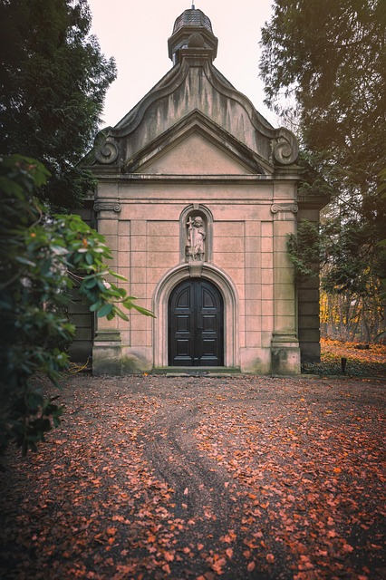 Free Chapel Path photo and picture