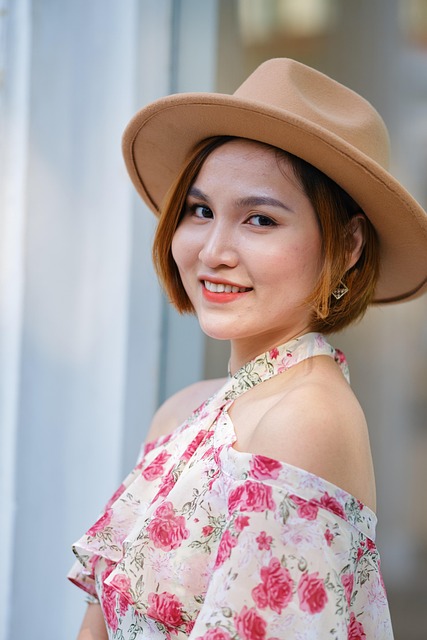 Free Woman Model photo and picture