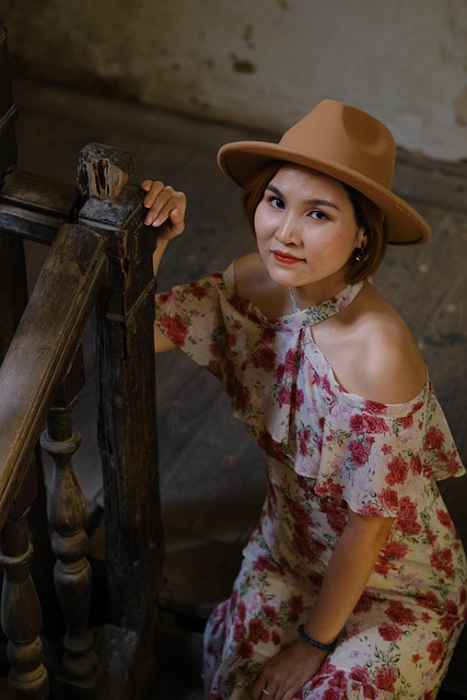 Free Woman Model photo and picture