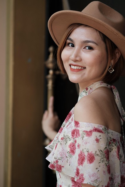 Free Woman Model photo and picture