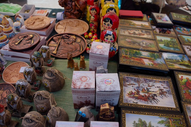 Matrioșka, Cutie, Suveniruri, Tejghea