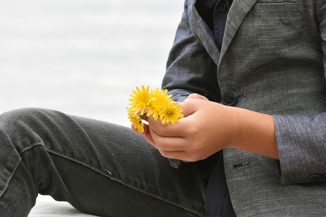 Free Kid Flower photo and picture