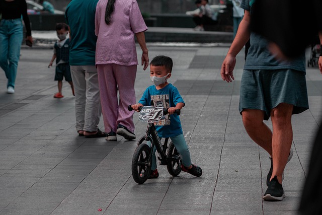 Free Child Boy photo and picture