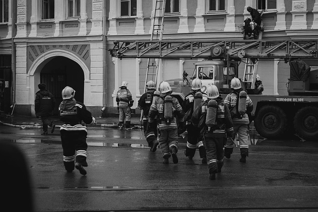By, Ild, Brandmænd, Brandslukning, Redde