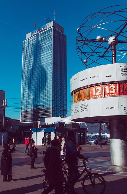 Free World Clock City Center photo and picture