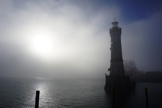 Free Lindau Port photo and picture
